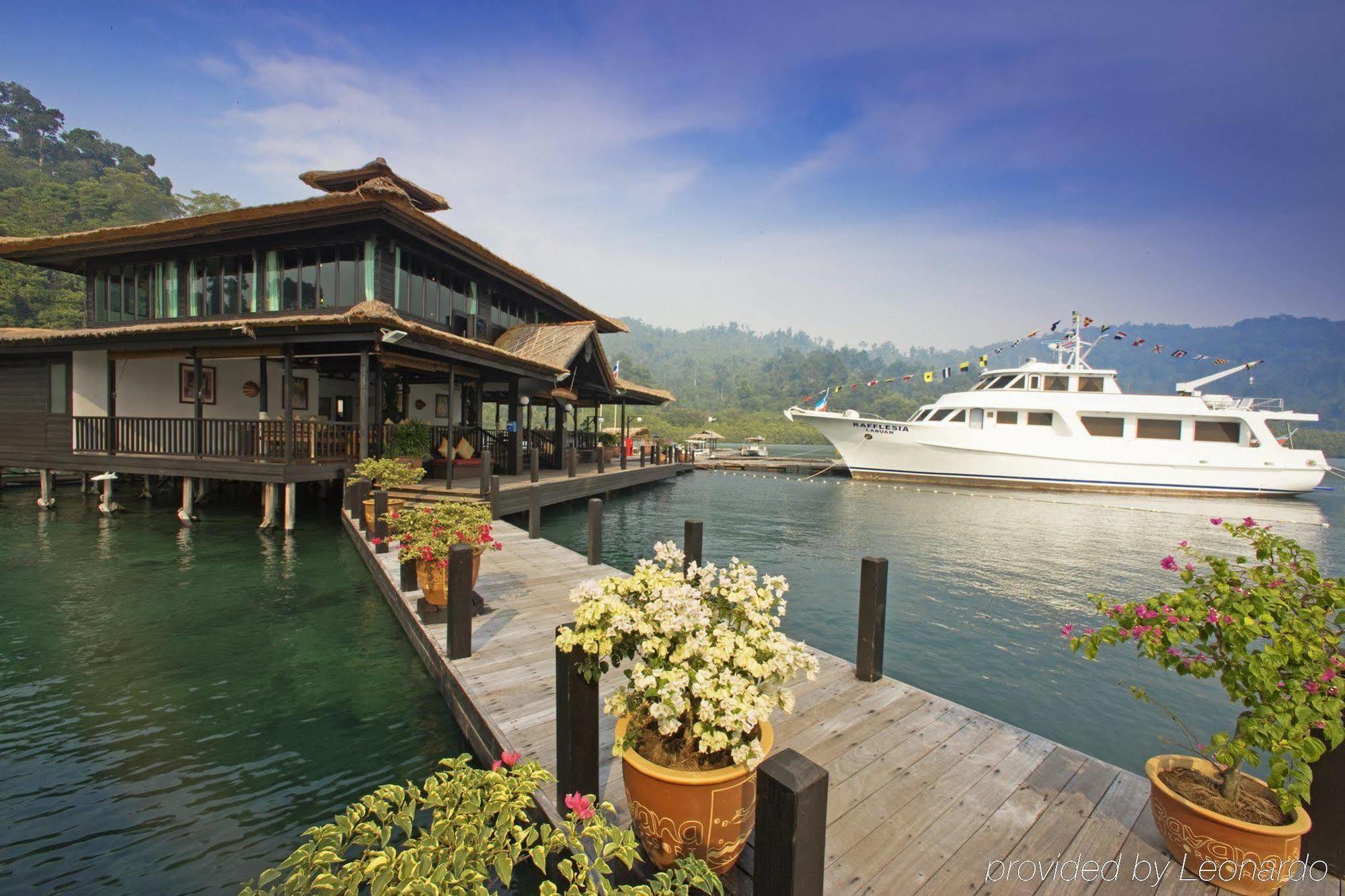Gayana Marine Resort Kota Kinabalu Exterior photo